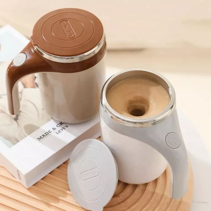 Automatic Magnetic Self-Stirring Coffee Mug – USB Rechargeable Smart Mixing Cup for Coffee, Tea & Hot Drinks